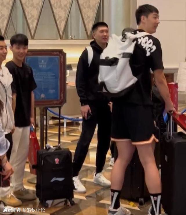 亚洲国产成人久久综合碰